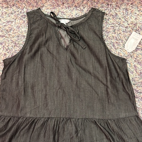 Time and Tru Women's Chambray Peplum Tank Top Size Small - Picture 5 of 7